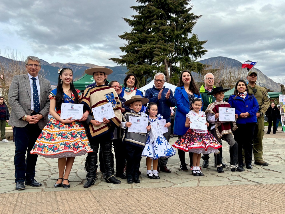 Gobierno llama a la responsabilidad y al autocuidado con Fonda Preventiva “Por un 18 Seguro”