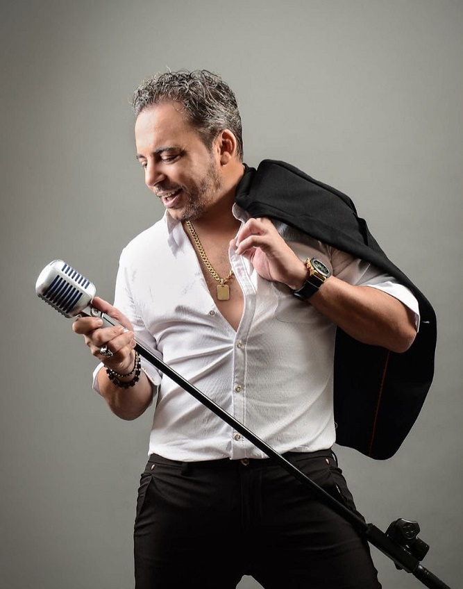 Este sábado el afamado cantante español repasará su discografía en el Lucky 7