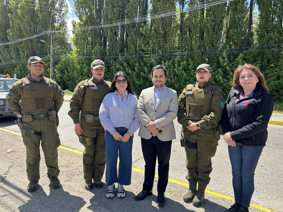 Mesa Intersectorial de Trata de Personas, realiza operativo de fiscalización a local comercial de Coyhaique